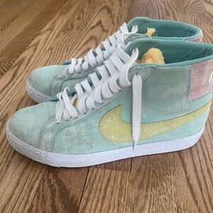Nike Blazer Sneakers